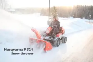 P 524 with snow thrower 31s 16:9 MASTER