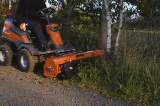 How to attach and remove a flail mower R 419TsX AWD/R 420TsX AWD 45s 16:9 MASTER